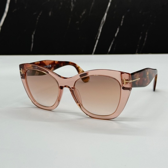 NEW TOM FORD TF940 72G WOMEN PINK SUNGLASSES TOM FORD CARA FT0940/S 72G - Picture 2 of 10